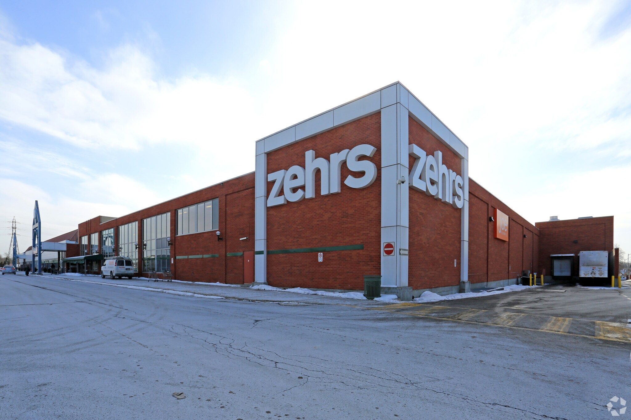 1005 Ottawa St N, Kitchener, ON à vendre Photo principale- Image 1 de 1