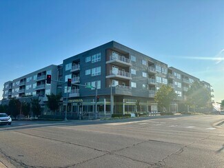 Plus de détails pour 47th Pl & Rainbow Blvd, Westwood, KS - Commerce de détail à louer