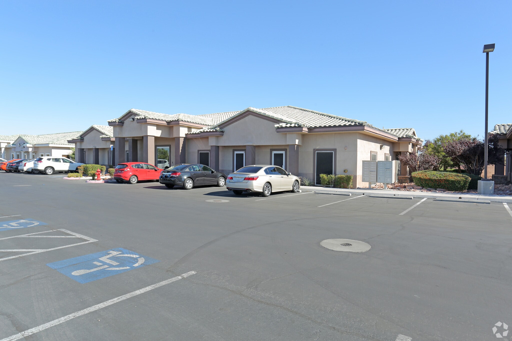 9788 Gilespie St, Las Vegas, NV à vendre Photo principale- Image 1 de 5