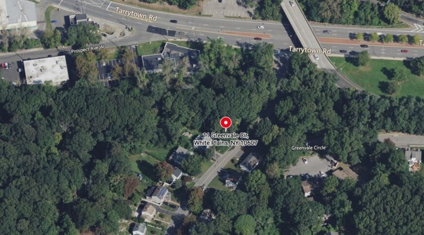 7 Greenvale Cir, White Plains, NY à louer Aérien- Image 1 de 3
