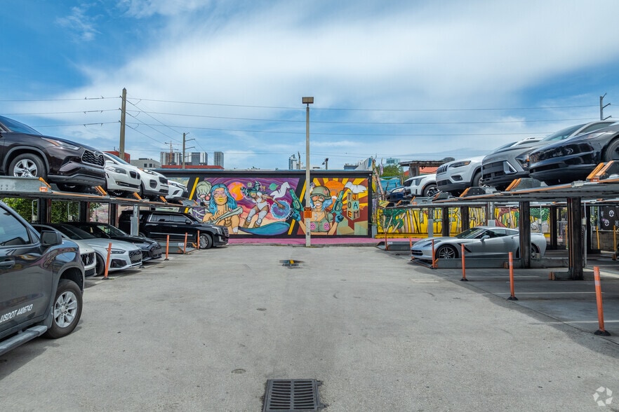 172 NW 21st St, Miami, FL à vendre - Photo du bâtiment - Image 3 de 4