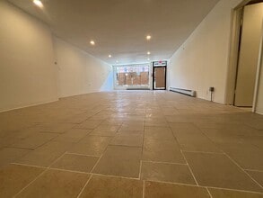 133-135 Lincoln Ave, Bronx, NY for lease Interior Photo- Image 2 of 3