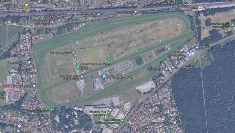 Sandown, Esher à louer - Photo du bâtiment - Image 1 de 1