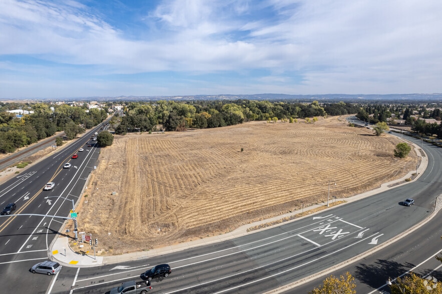 Hwy 65 & Ferrari Ranch Rd, Lincoln, CA for lease - Aerial - Image 3 of 4