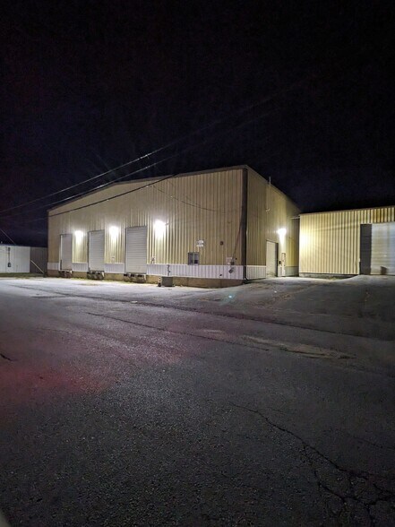 4 Copper Dr, Wilmington, DE à louer - Photo du bâtiment - Image 3 de 10