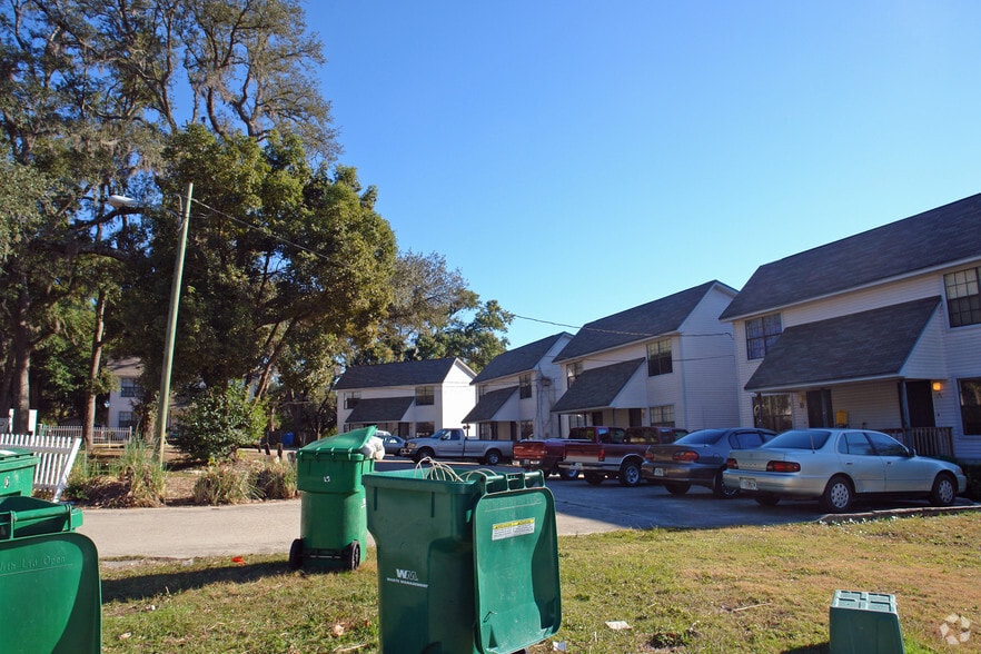 211 Evans Ave, Niceville, FL for sale - Building Photo - Image 2 of 2