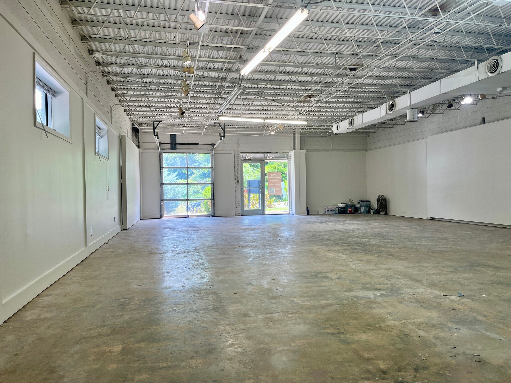 711 Trabert Ave NW, Atlanta, GA à louer Photo intérieure- Image 1 de 4