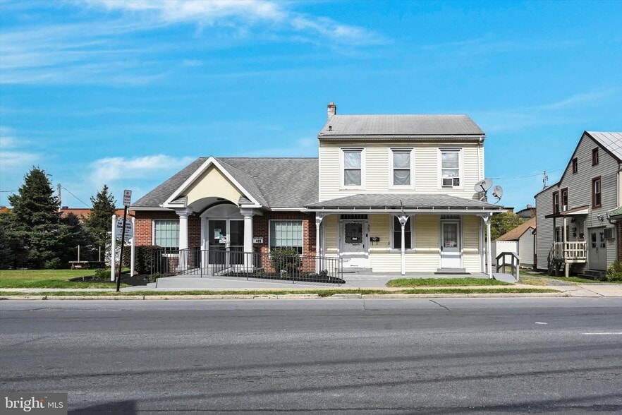 429 E Cumberland St, Lebanon, PA for sale - Building Photo - Image 1 of 1