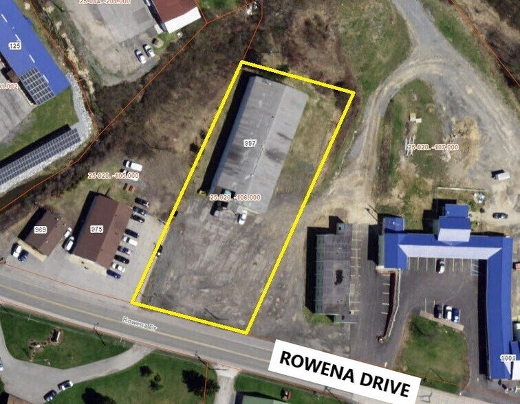 997 Rowena Dr, Ebensburg, PA à vendre - Photo du bâtiment - Image 3 de 38