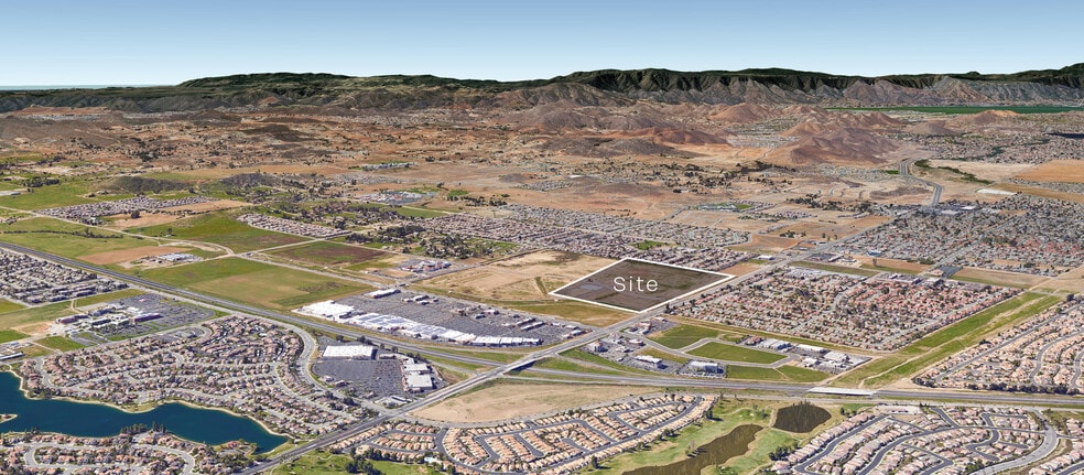 27281-27301 Newport Rd, Menifee, CA for lease - Building Photo - Image 1 of 3