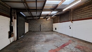4 Dock Rd, Widnes for lease Interior Photo- Image 1 of 3