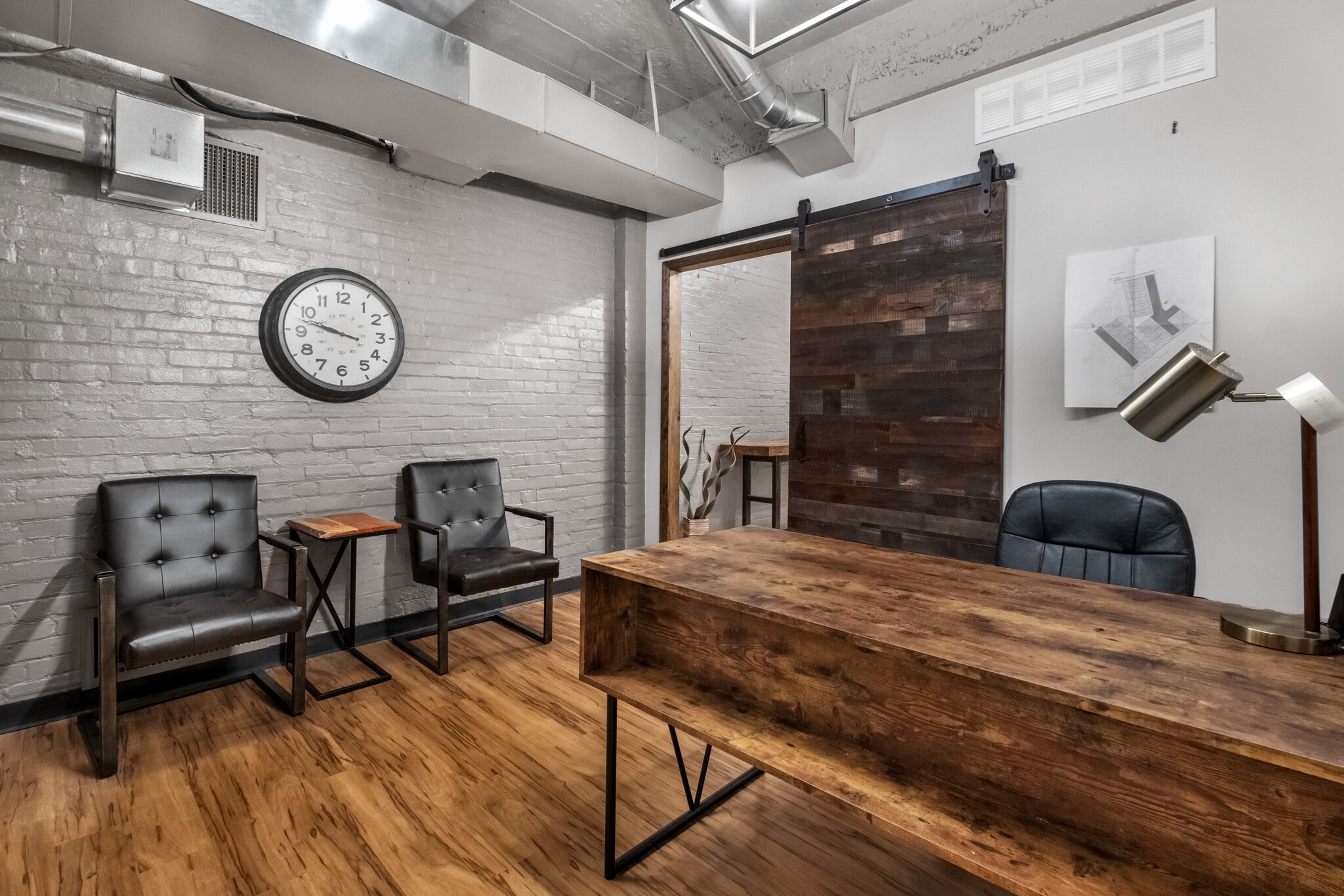 5877 Commerce St, Pittsburgh, PA for lease Interior Photo- Image 1 of 5