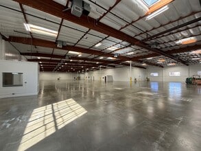215 S Douglas St, El Segundo, CA for lease Interior Photo- Image 2 of 3