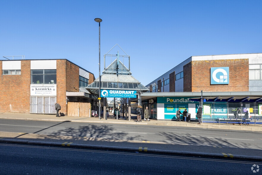 Broadwalk, Dunstable for lease - Building Photo - Image 2 of 2