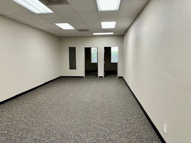 5671 Santa Teresa Blvd, San Jose, CA à louer - Photo du bâtiment - Image 3 de 17