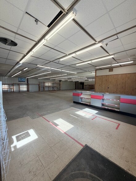 420 S Main St, Caribou, ME for sale - Building Photo - Image 3 of 11