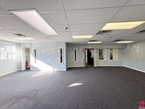 37-45 Mill St, Berlin, CT for lease Interior Photo- Image 2 of 5