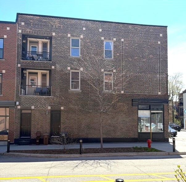 5059 Av. Papineau, Montréal, QC à vendre - Photo du bâtiment - Image 2 de 2