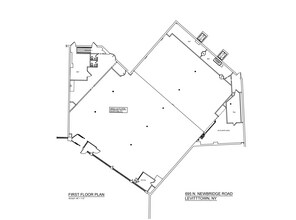 685 N Newbridge Rd, Levittown, NY à louer Plan d’étage- Image 2 de 2