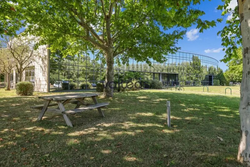 2 4 Rue Maryse Hilsz, Toulouse à louer - Photo du bâtiment - Image 3 de 12