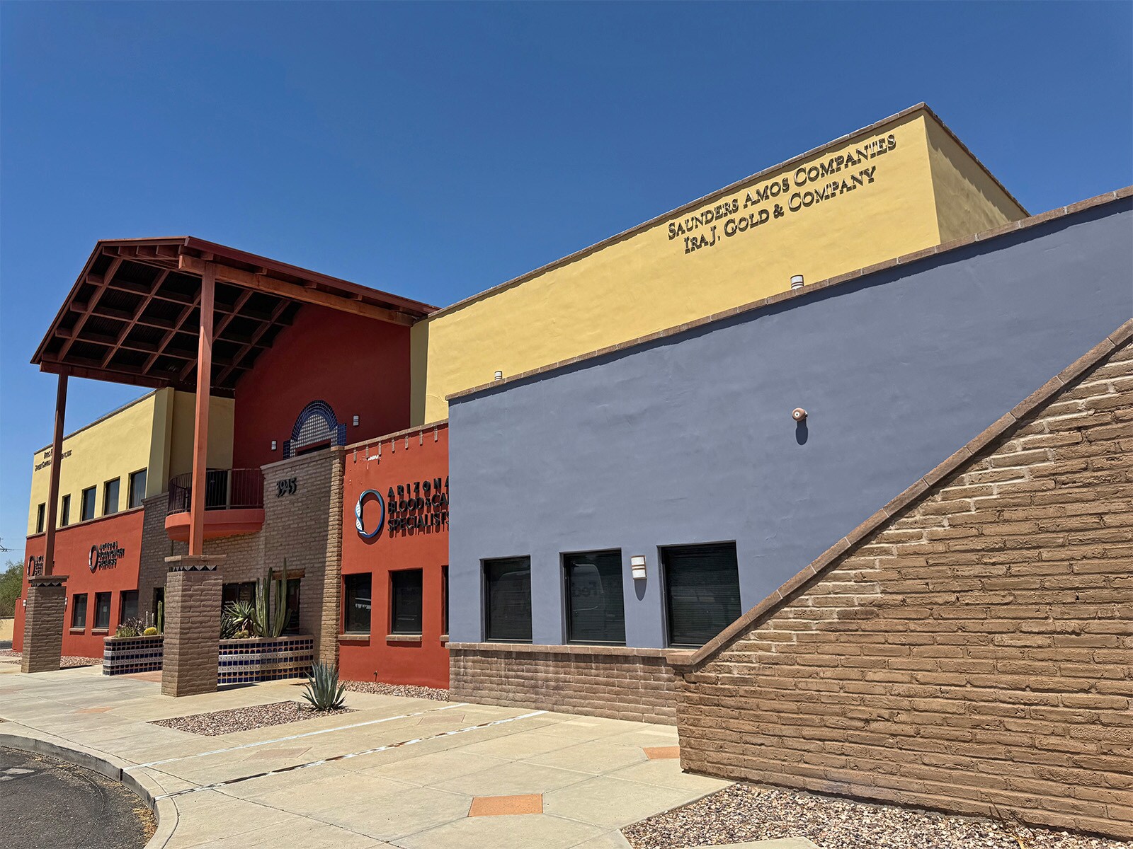 3945 E Paradise Falls Dr, Tucson, AZ for lease Primary Photo- Image 1 of 3