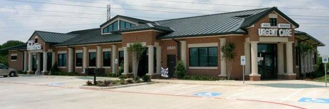 2801 N Interstate 35E, Carrollton, TX à vendre - Photo du bâtiment - Image 2 de 5