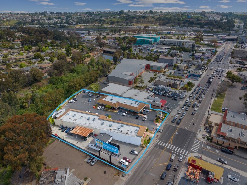 2710 Garnet Ave, San Diego, CA à vendre - Photo du bâtiment - Image 3 de 4