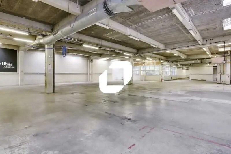 Flex dans Aubervilliers à louer - Photo intérieure - Image 2 de 12