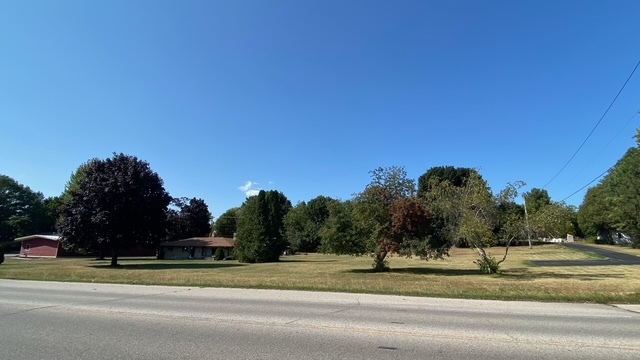 3781 Egg Harbor Rd, Sturgeon Bay, WI for sale - Building Photo - Image 1 of 25