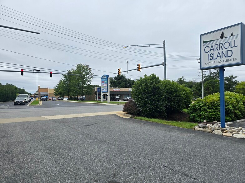 105 Carroll Island Rd, Middle River, MD à louer - Photo du bâtiment - Image 2 de 10