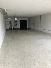 12710 Mcgregor Blvd, Fort Myers, FL for lease Interior Photo- Image 2 of 6