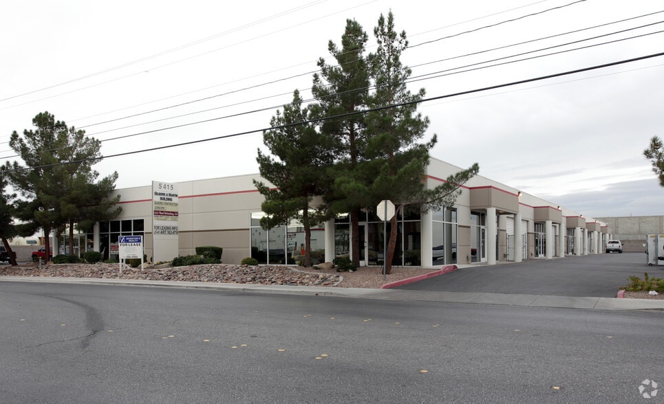 5415 Cameron St, Las Vegas, NV for sale - Building Photo - Image 3 of 5