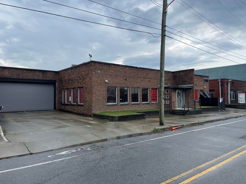976 Jefferson St NW, Atlanta, GA for lease - Primary Photo - Image 1 of 1