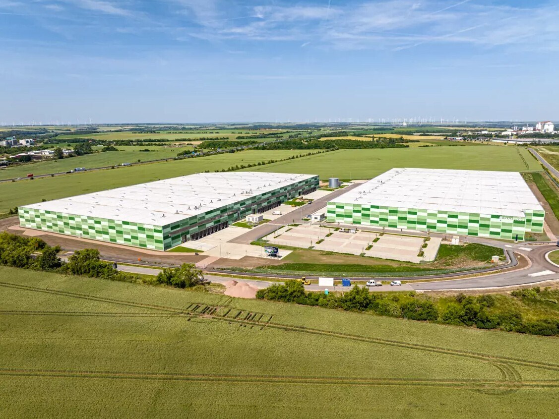  à louer Photo principale- Image 1 de 5