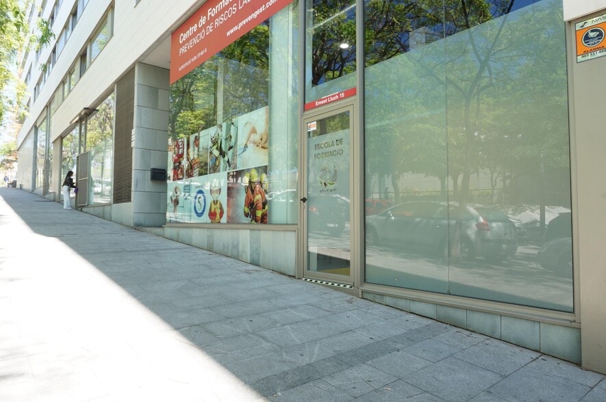 Multifamily in L'Hospitalet de Llobregat, Barcelona for sale - Interior Photo - Image 2 of 2
