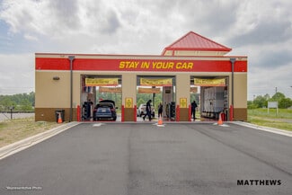 Plus de détails pour 7423 Oswego Rd, Liverpool, NY - Commerce de détail à vendre