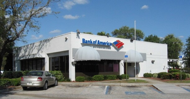 851 27 S, Avon Park, FL à vendre Photo du bâtiment- Image 1 de 3