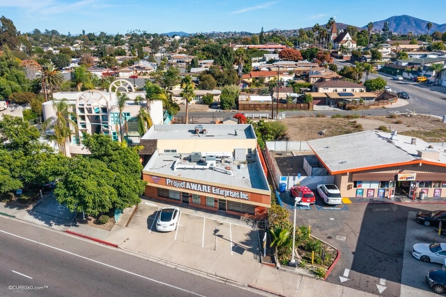 2731-35 Lemon Grove Ave, Lemon Grove, CA for lease - Building Photo - Image 3 of 14