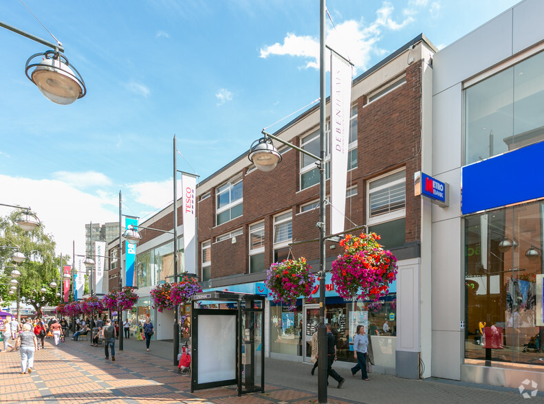 1-57 The Parade, Swindon for lease - Building Photo - Image 1 of 2