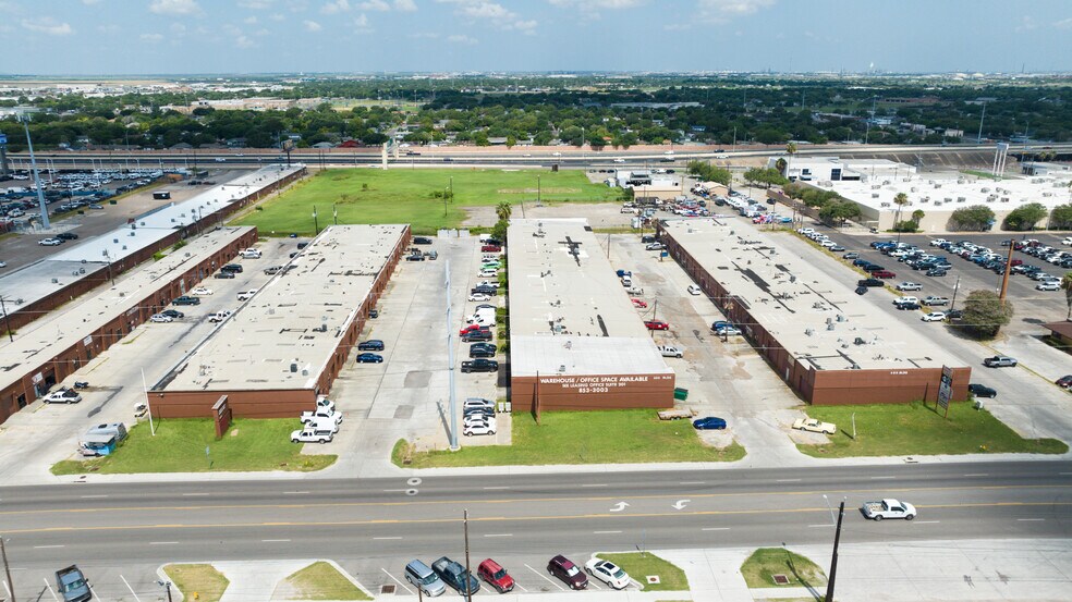 4531 Ayers St, Corpus Christi, TX à louer - Photo du bâtiment - Image 2 de 3