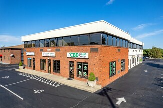 Plus de détails pour 1341 W Main Rd, Middletown, RI - Bureau/Commerce de détail à louer