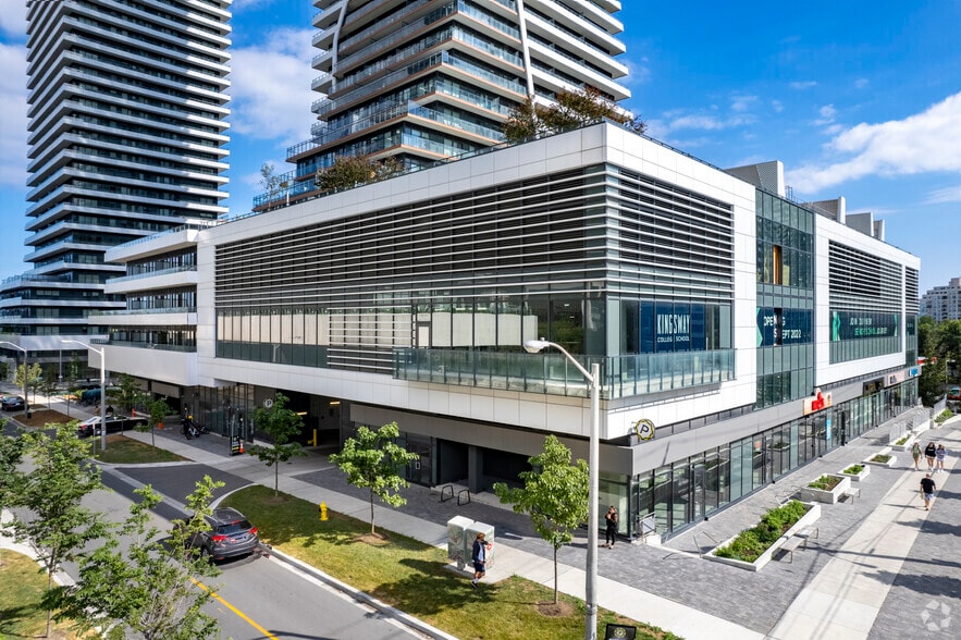 2183 W Lakeshore Blvd, Toronto, ON à louer - Photo du bâtiment - Image 3 de 5