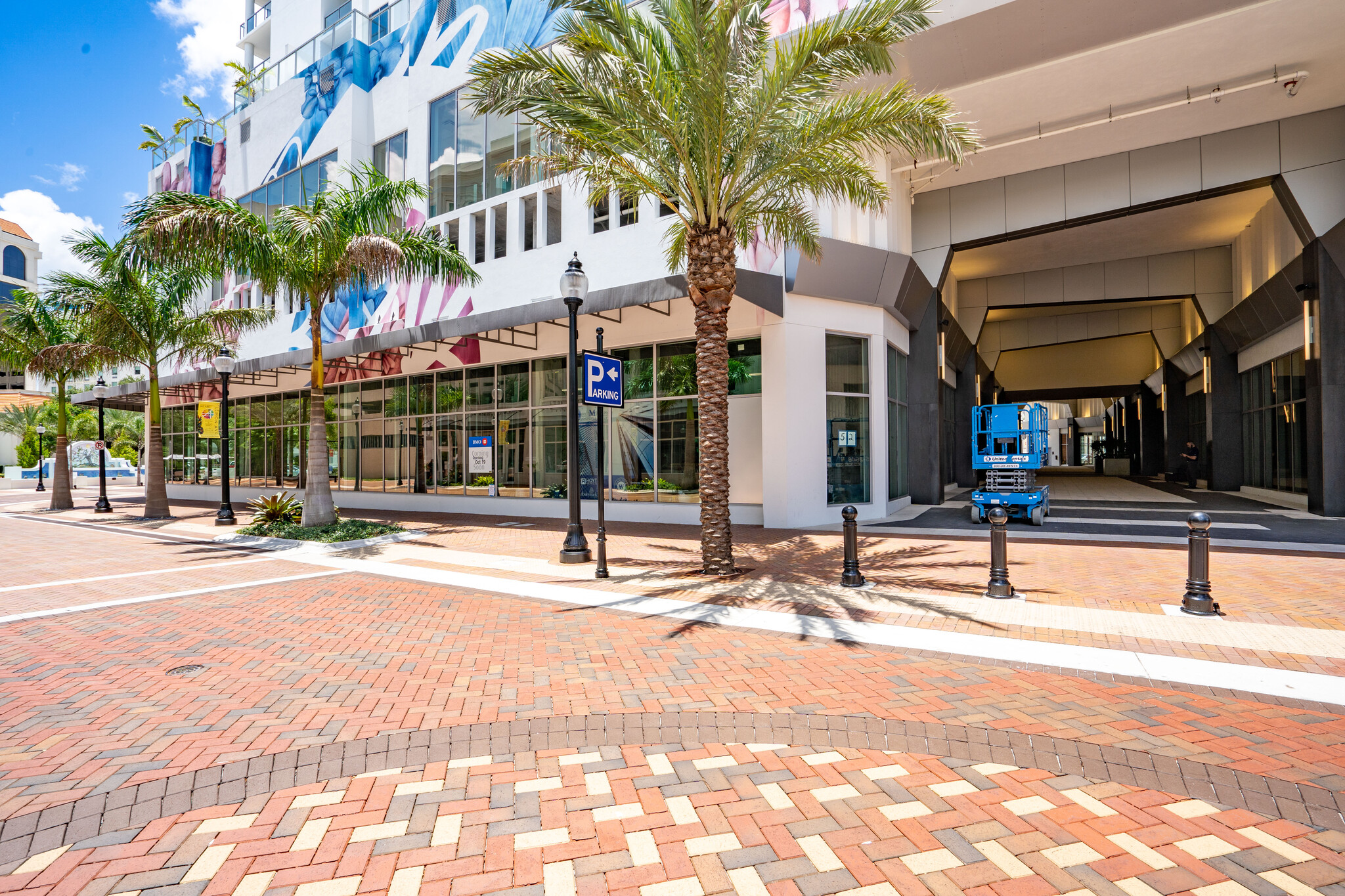 Bmo Bank, Sarasota, FL à vendre Photo du bâtiment- Image 1 de 1