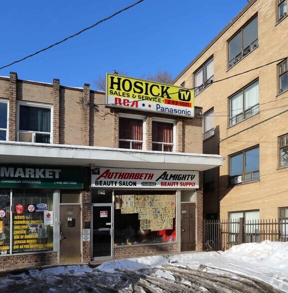 1844 Jane St, Toronto, ON à vendre - Photo du bâtiment - Image 2 de 2