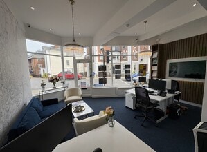 29 City Rd, Winchester for lease Interior Photo- Image 2 of 3