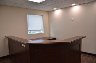 665 W Warren Ave, Longwood, FL for lease Interior Photo- Image 2 of 7
