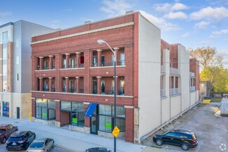 Plus de détails pour 242-246 E Market St, Sandusky, OH - Vente au détail à louer