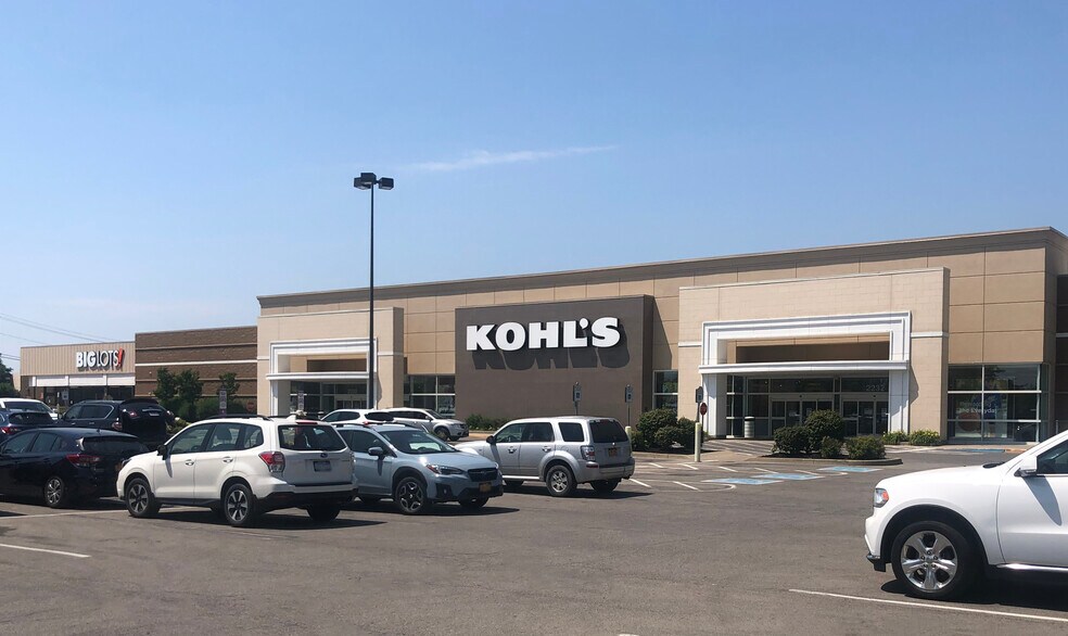 2226 Delaware Ave, Buffalo, NY à louer - Photo du bâtiment - Image 1 de 6