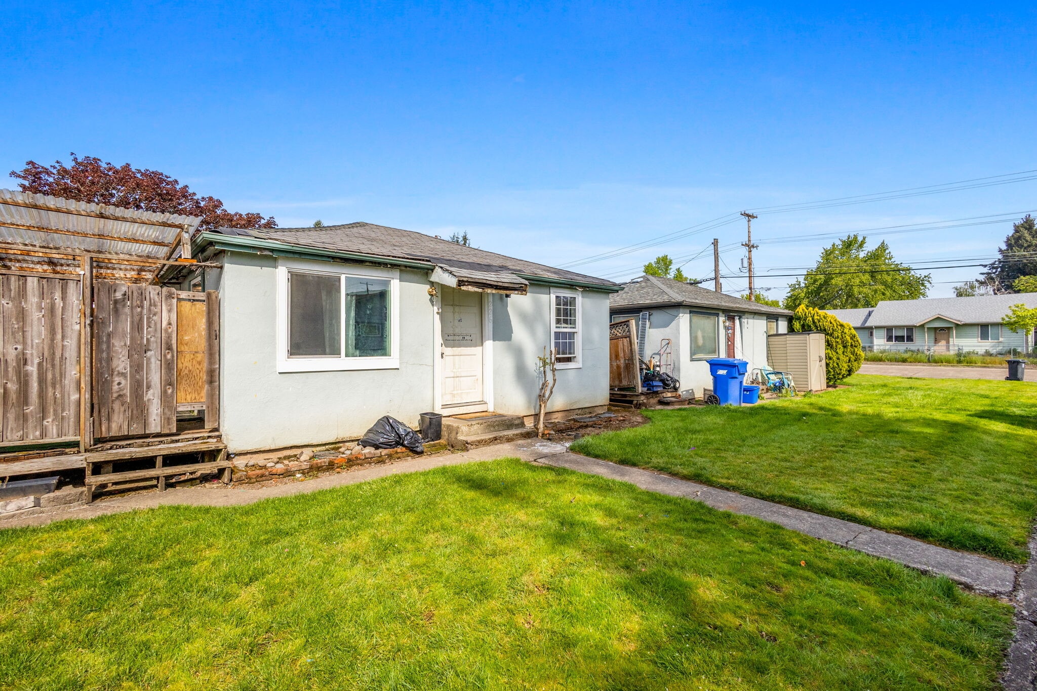 224 Stark St N, Salem, OR for sale Primary Photo- Image 1 of 14