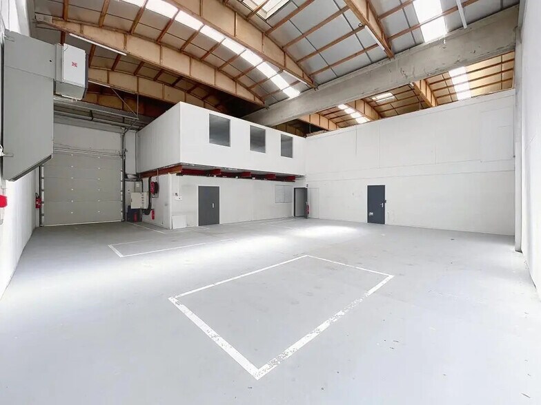 12 Chemin Des Gorges, Dardilly à louer - Photo intérieure - Image 1 de 12